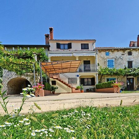 Apartment Lili Poreč Exteriör bild