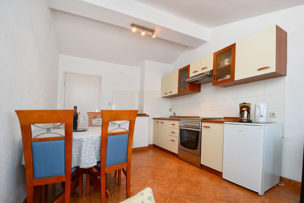 Apartment Lili Poreč Exteriör bild