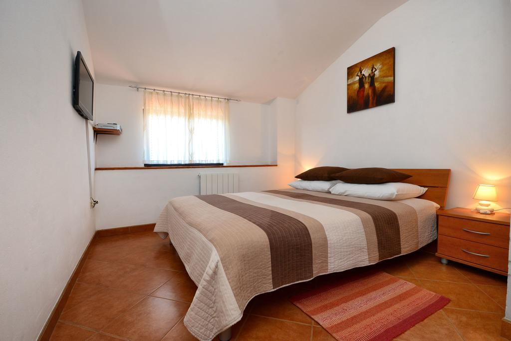 Apartment Lili Poreč Exteriör bild
