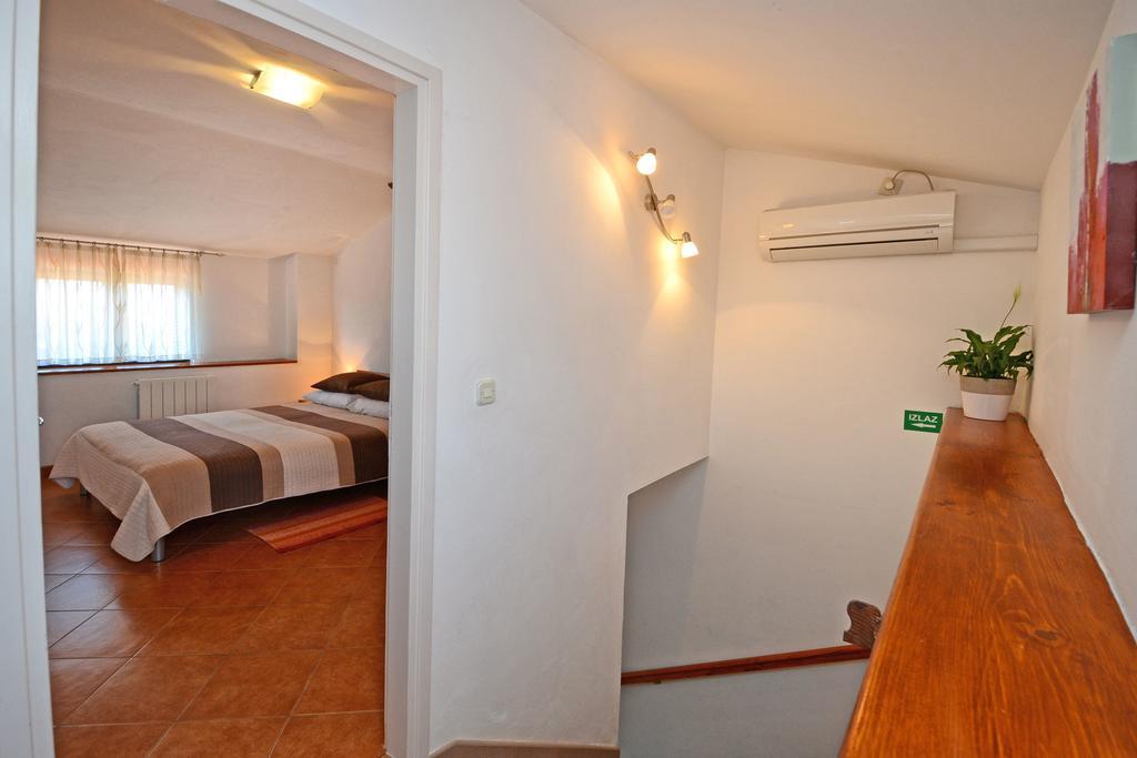 Apartment Lili Poreč Exteriör bild